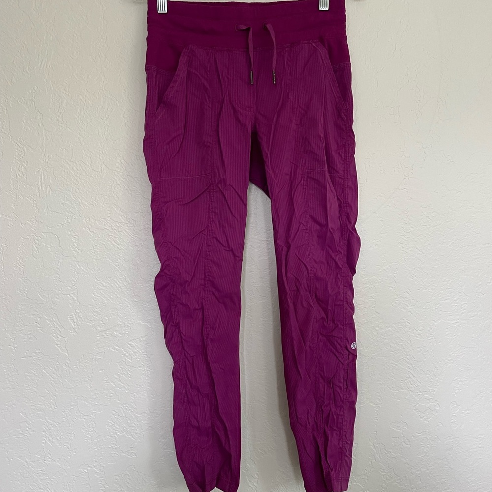 lululemon street to studio II pant in raspberry